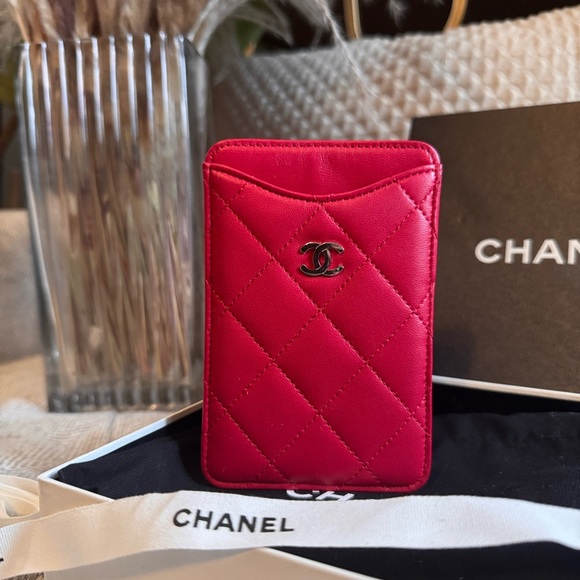 Chanel Pouch/Cardholder *PRICE is FIRM* - Picture 3 of 16